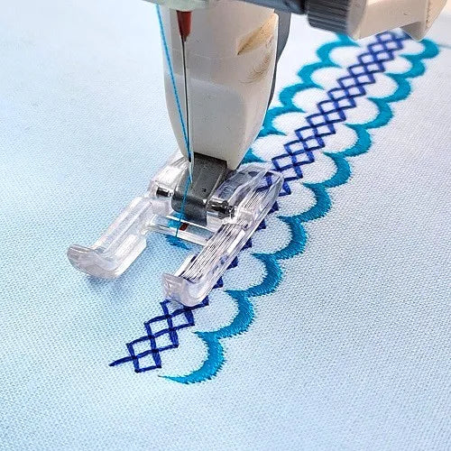 Bernette Open Toe Foot sewing 2