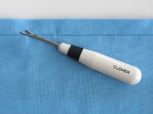 Clover Ergonomic Seam Ripper
