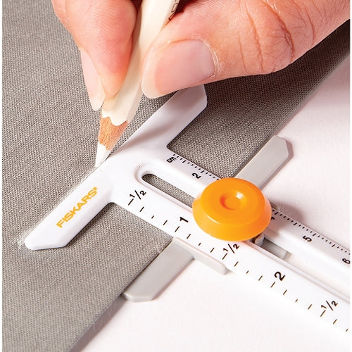 Fiskars 6" Sliding Measuring Gauge 2