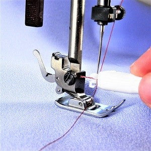 Sewing Machine Needle Threader & Needle Insertion Tool
