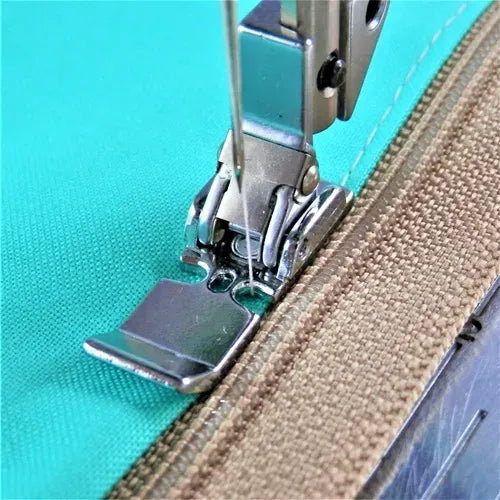 Pfaff Snap On Narrow Zipper/Straight Stitch Foot sewing a zipper