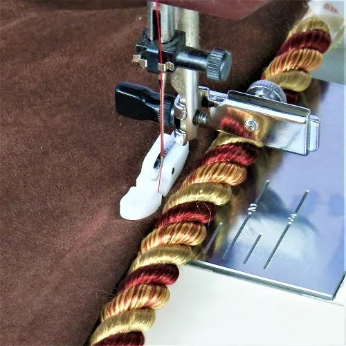 Pfaff Adjustable Non-Stick Zipper Foot 2