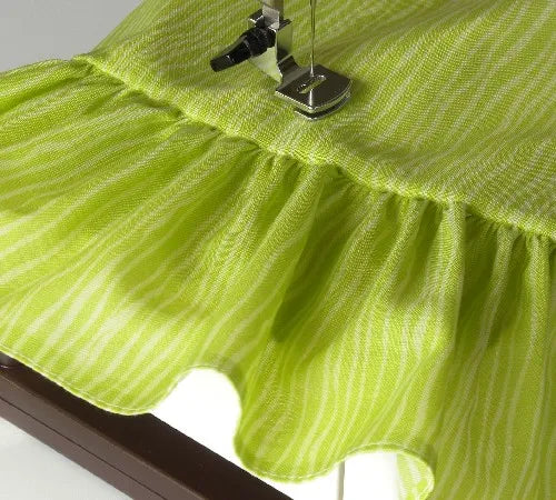 Husqvarna Viking Generic Gathering Foot sewing 3