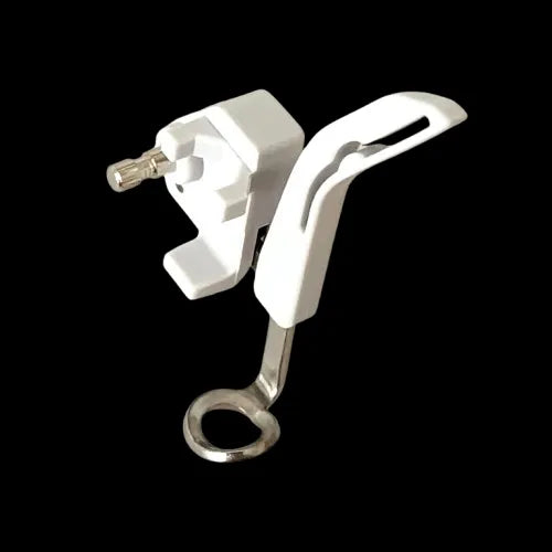 Pfaff Dynamic Spring Foot close up