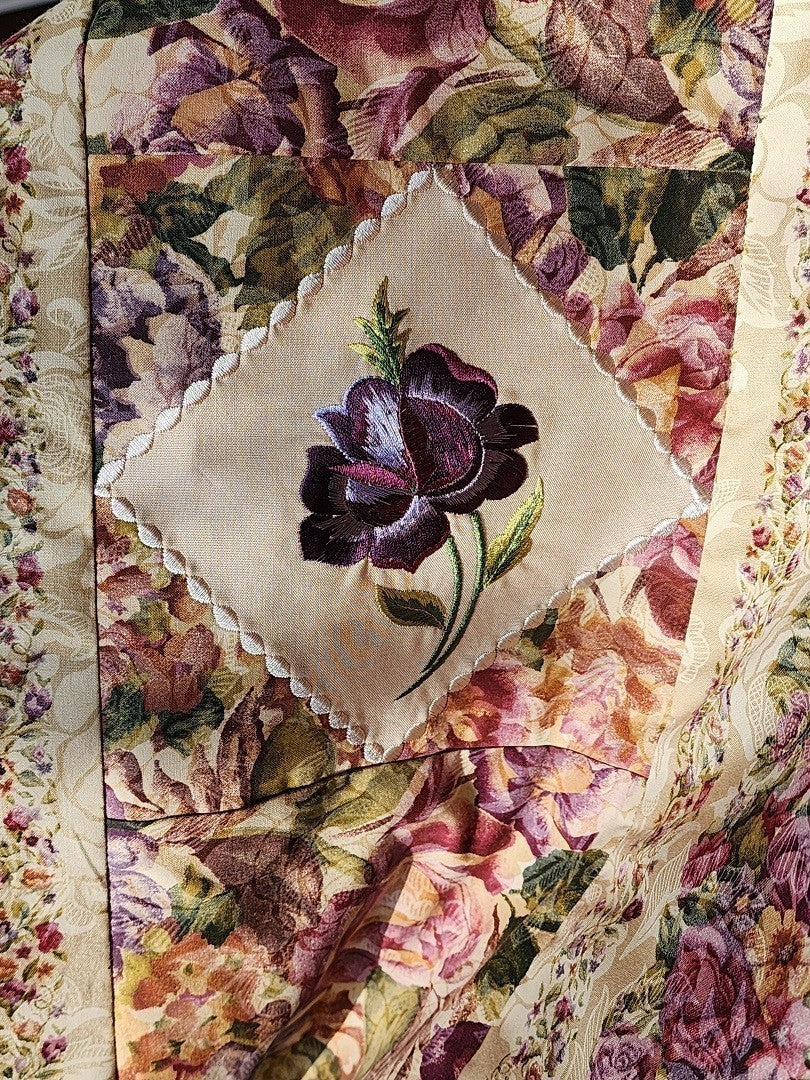 FROSTED ROSES Embroidered Throw
