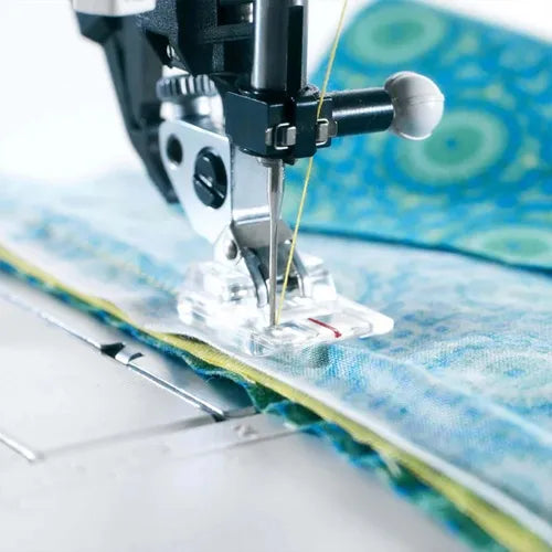 Pfaff Piping Foot inserting piping