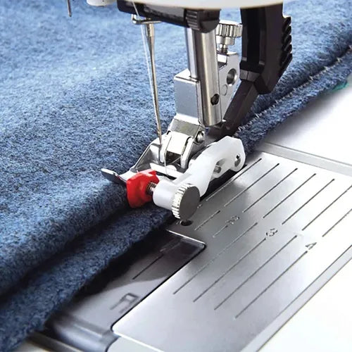 sewing a blind hem with the pfaff blind hem foot 3