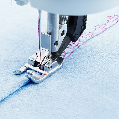 Pfaff Right Edge Bi-Level Foot