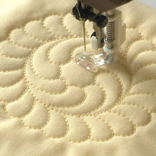 Singer Free Motion/Darning Foot 1