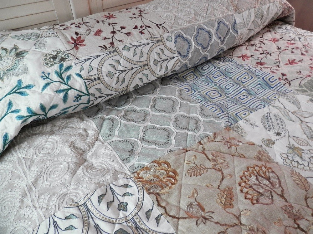 EMBROIDERED MUTED COLORS Designer King/Queen Bed Quilt