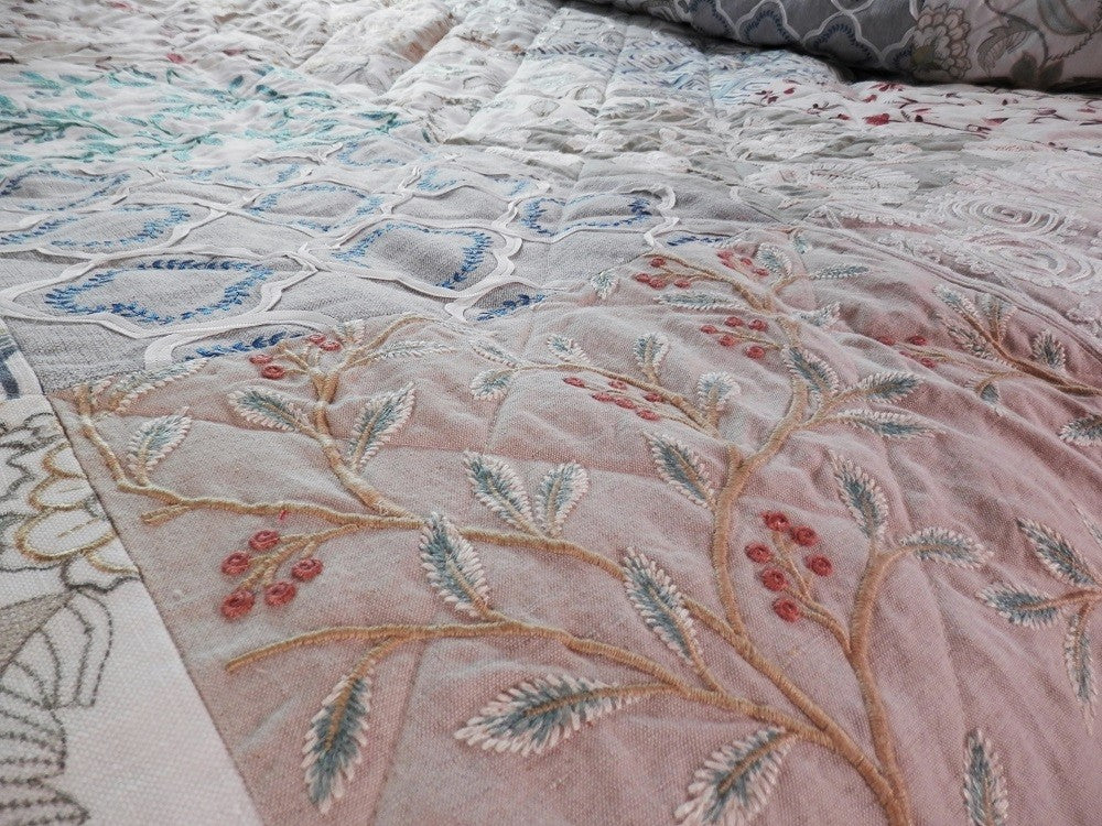 EMBROIDERED MUTED COLORS Designer King/Queen Bed Quilt