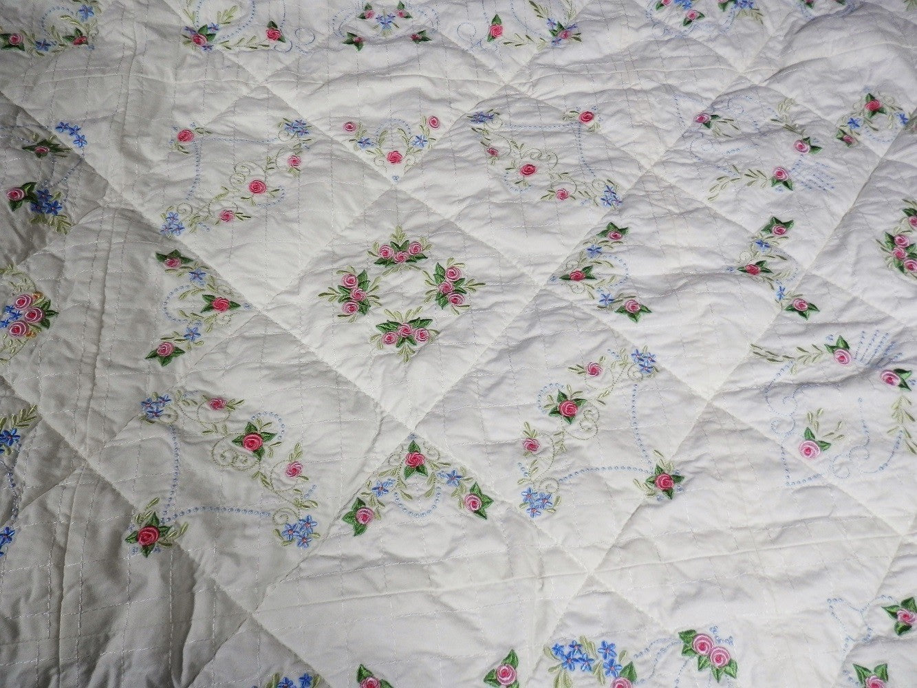 ANTIQUE PEARLY ROSE QUILT - Queen Size, Embroidered, Hand Made Heirloom, One Of A Kind Treasure