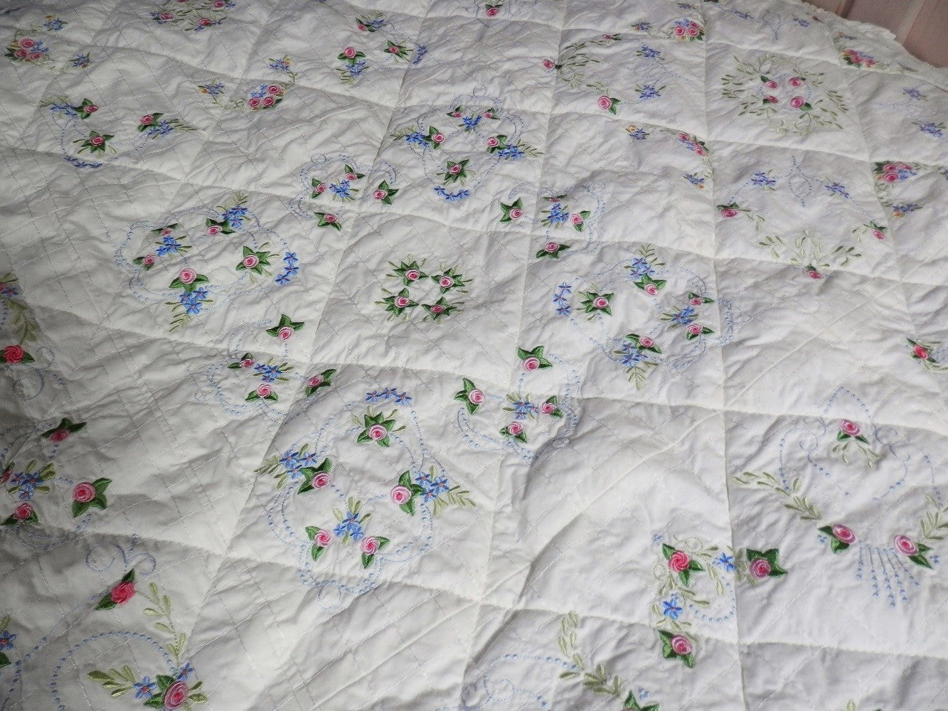 ANTIQUE PEARLY ROSE QUILT - Queen Size, Embroidered, Hand Made Heirloom, One Of A Kind Treasure