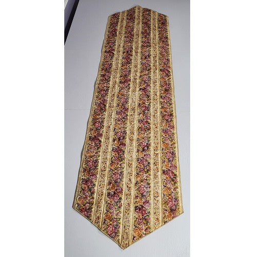 FROSTED ROSES FLORAL TABLE RUNNER