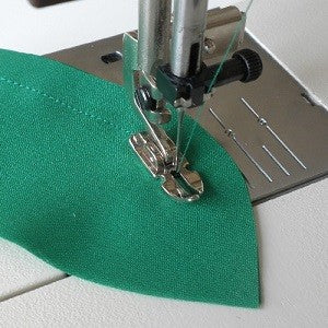 Adjustable Narrow Zipper/Straight Stitch Foot for Bernina