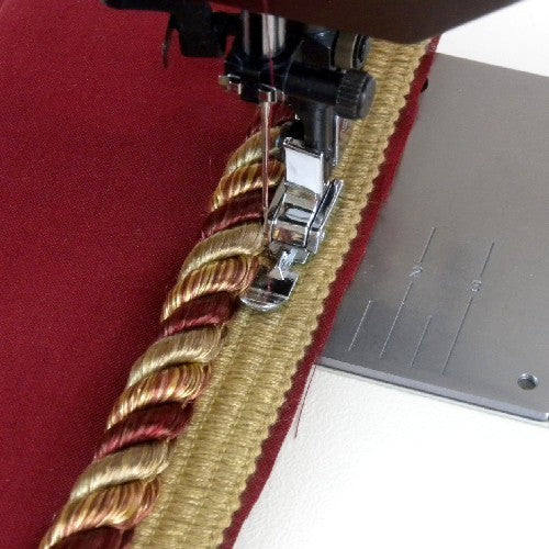 Narrow Zipper Foot for Bernina